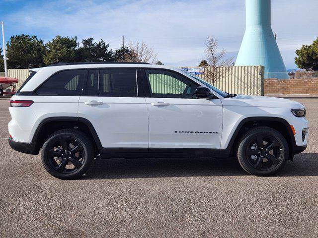 new 2025 Jeep Grand Cherokee car, priced at $47,393