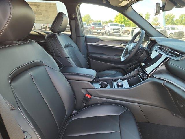 new 2025 Jeep Grand Cherokee L car, priced at $45,802