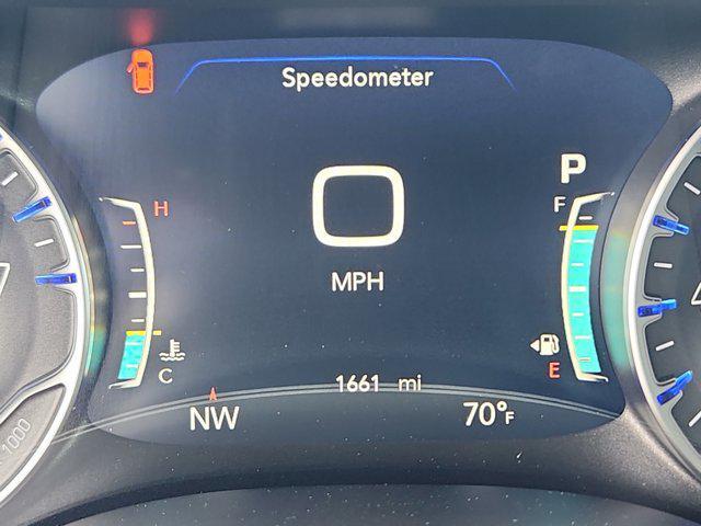 new 2025 Chrysler Pacifica car, priced at $41,285