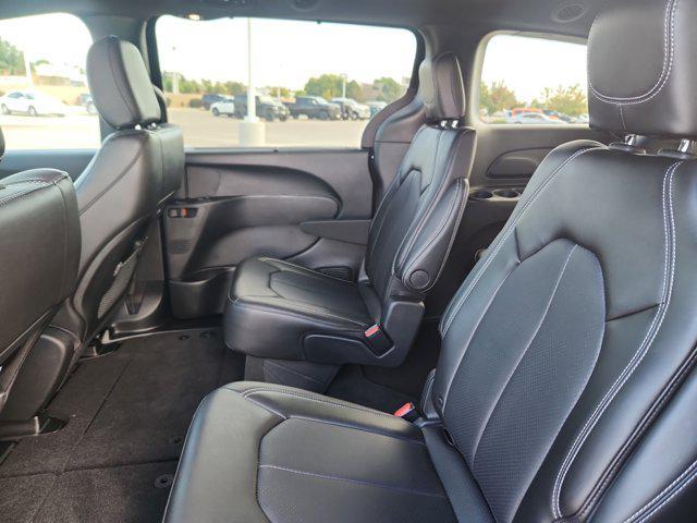 new 2025 Chrysler Pacifica car, priced at $41,285