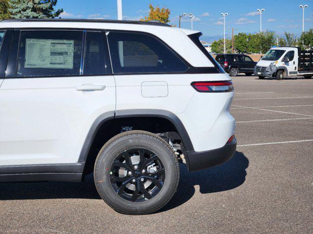 new 2025 Jeep Grand Cherokee car, priced at $42,347