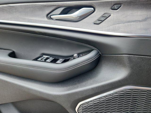 new 2025 Jeep Grand Cherokee L car, priced at $57,352