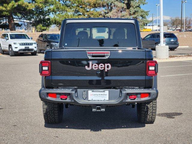 new 2024 Jeep Gladiator car, priced at $52,837