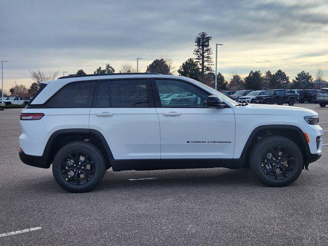 new 2025 Jeep Grand Cherokee car, priced at $42,544