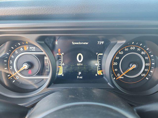 new 2025 Jeep Gladiator car, priced at $44,604