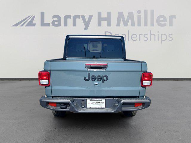 new 2025 Jeep Gladiator car, priced at $44,604