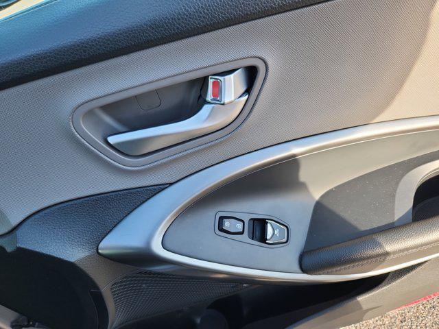 used 2018 Hyundai Santa Fe car, priced at $18,113