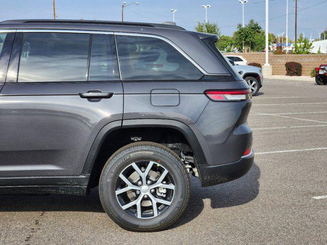 new 2025 Jeep Grand Cherokee car, priced at $48,938