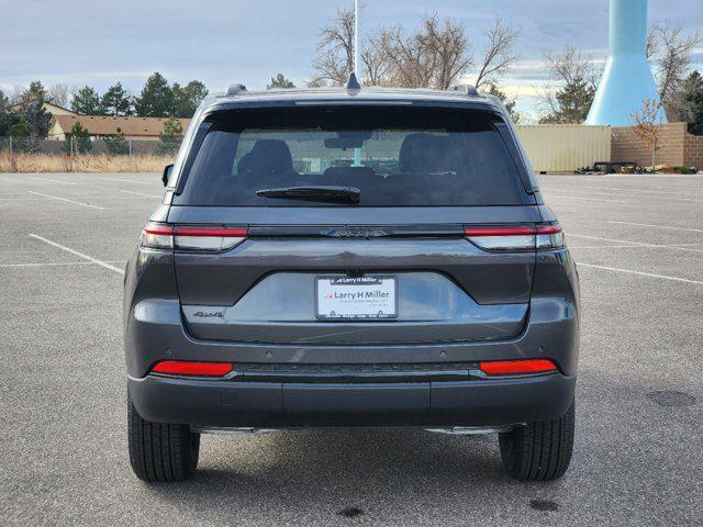 new 2025 Jeep Grand Cherokee car, priced at $43,080