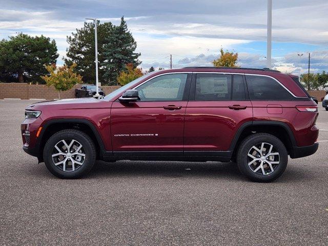 new 2025 Jeep Grand Cherokee car, priced at $44,938