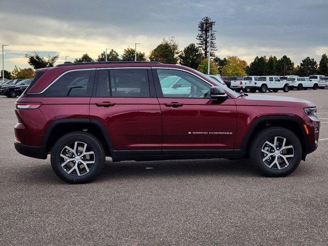 new 2025 Jeep Grand Cherokee car, priced at $44,938