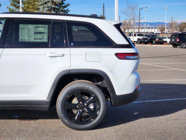 new 2024 Jeep Grand Cherokee car, priced at $46,058