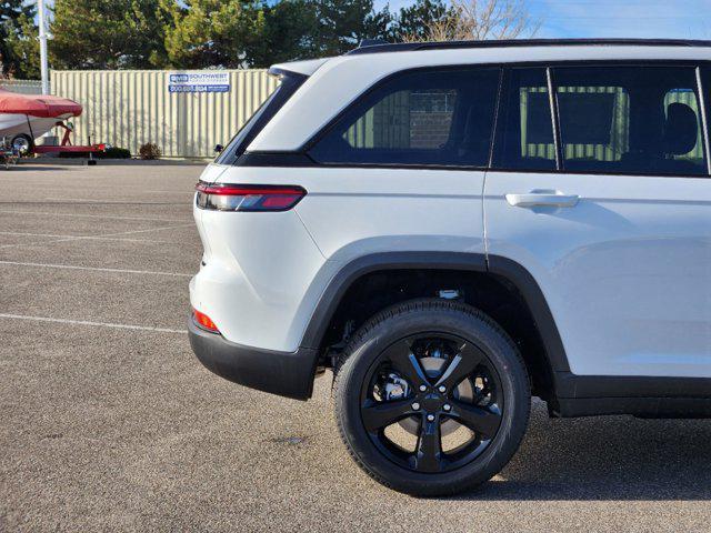 new 2024 Jeep Grand Cherokee car, priced at $46,058