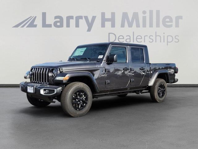 new 2023 Jeep Gladiator car, priced at $39,999