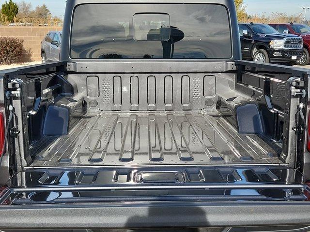 new 2023 Jeep Gladiator car, priced at $47,455