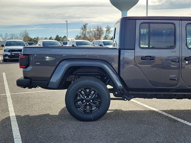 new 2023 Jeep Gladiator car, priced at $47,455