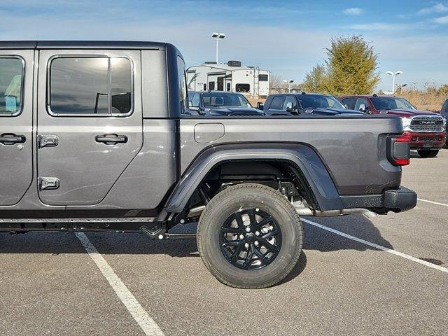 new 2023 Jeep Gladiator car, priced at $47,455