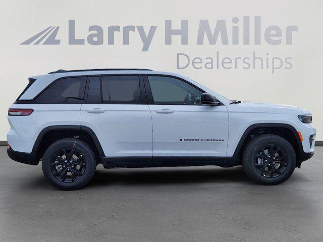 new 2025 Jeep Grand Cherokee car, priced at $42,910