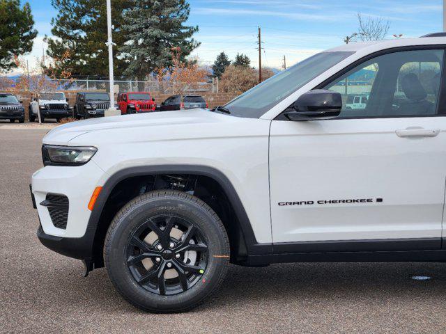 new 2025 Jeep Grand Cherokee car, priced at $42,544