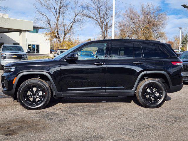 new 2025 Jeep Grand Cherokee car, priced at $42,883