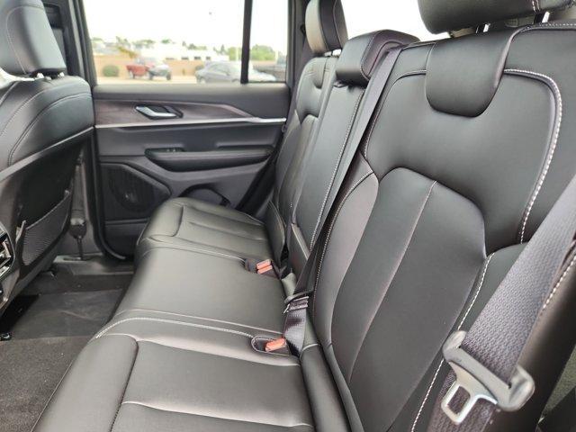 new 2025 Jeep Grand Cherokee car, priced at $47,465