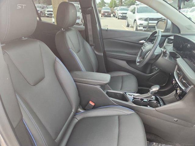 used 2025 Buick Encore GX car, priced at $28,180