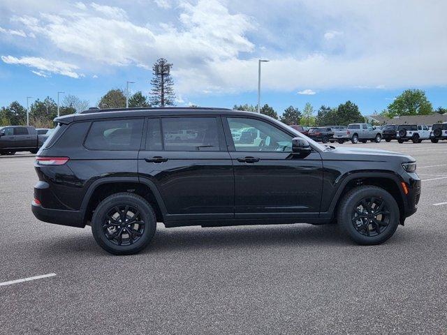 new 2024 Jeep Grand Cherokee L car, priced at $39,813