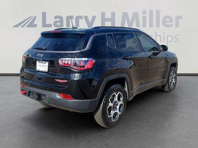 used 2022 Jeep Compass car, priced at $25,000