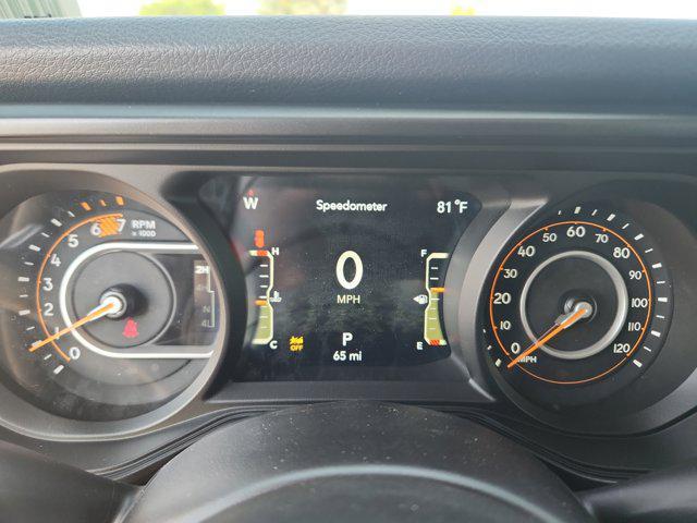 new 2025 Jeep Wrangler car, priced at $48,375
