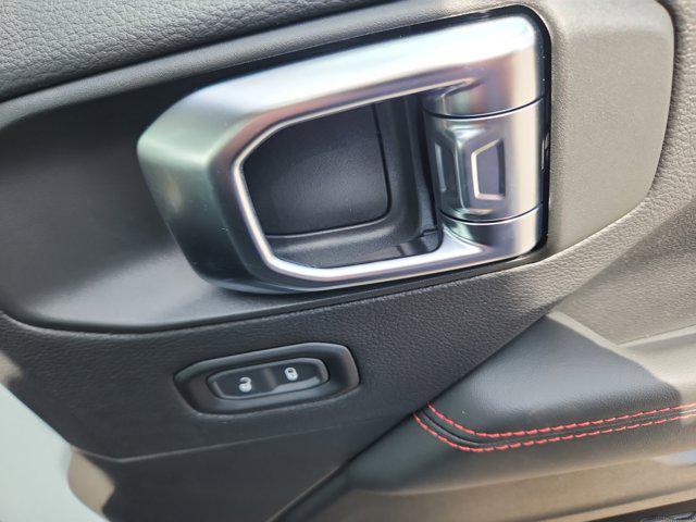 new 2025 Jeep Gladiator car, priced at $53,475