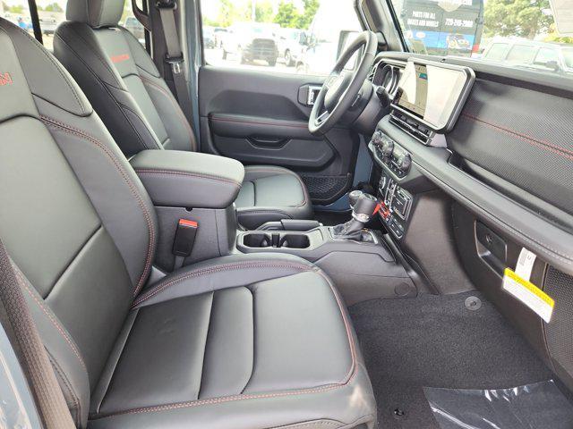 new 2025 Jeep Gladiator car, priced at $53,475