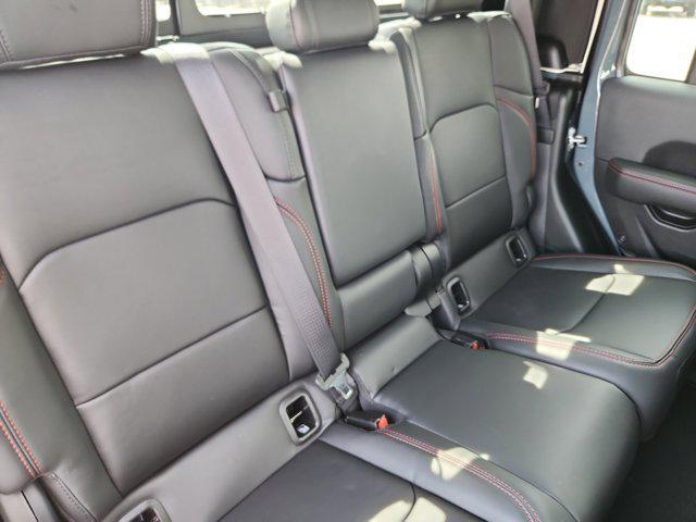 new 2025 Jeep Gladiator car, priced at $53,475
