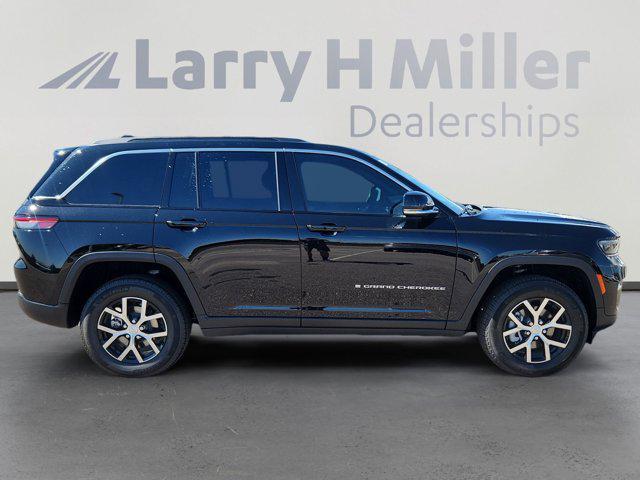 new 2025 Jeep Grand Cherokee car, priced at $42,426