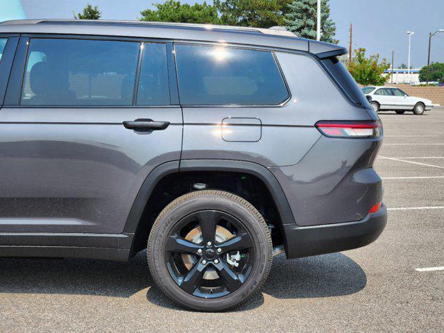 new 2024 Jeep Grand Cherokee L car, priced at $41,199