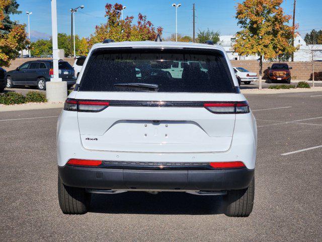 new 2025 Jeep Grand Cherokee car, priced at $43,243