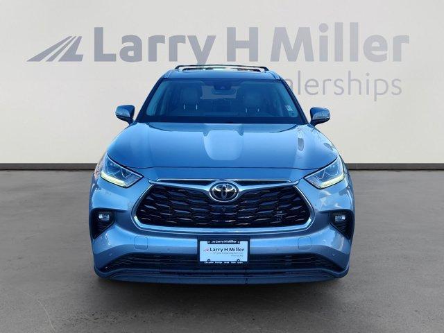 used 2022 Toyota Highlander car, priced at $36,000