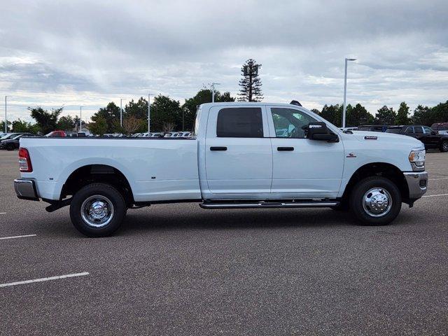 new 2024 Ram 3500 car, priced at $72,027