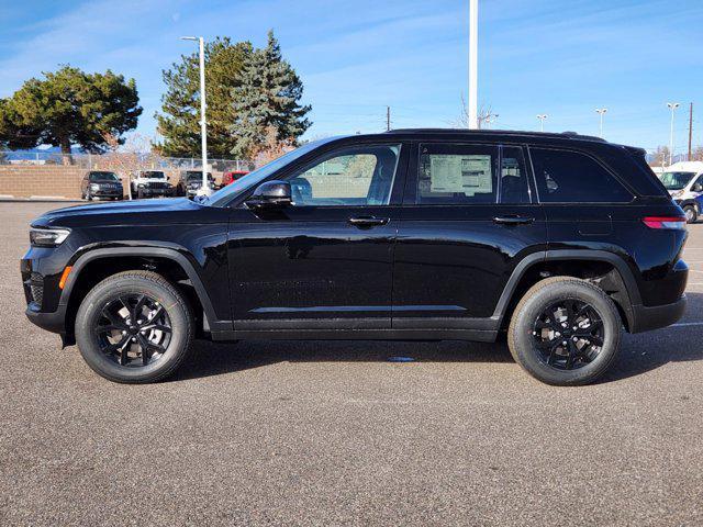 new 2025 Jeep Grand Cherokee car, priced at $43,080