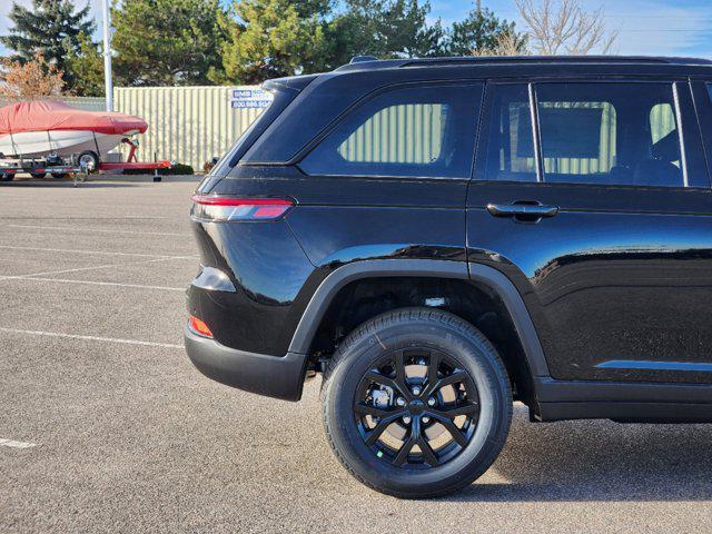 new 2025 Jeep Grand Cherokee car, priced at $43,080