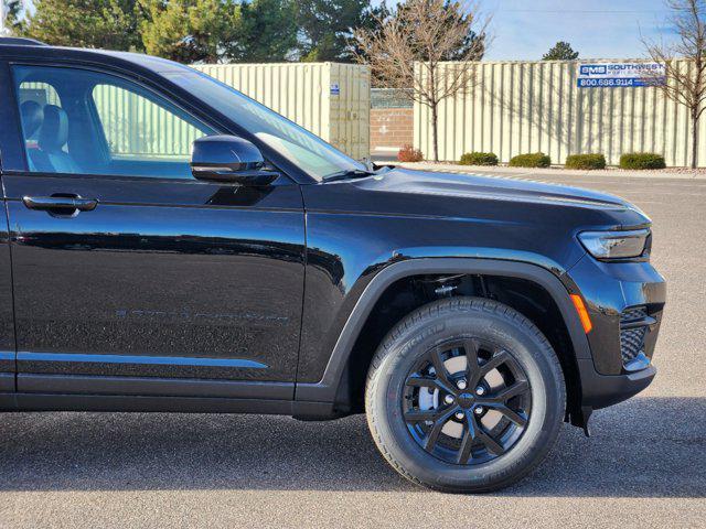 new 2025 Jeep Grand Cherokee car, priced at $43,080