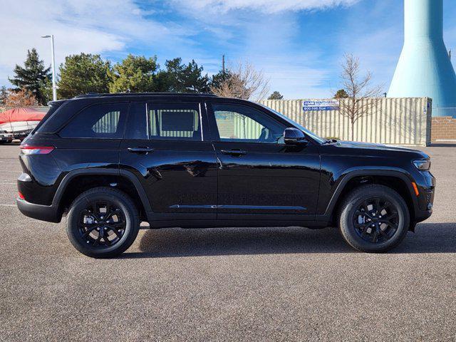 new 2025 Jeep Grand Cherokee car, priced at $43,080