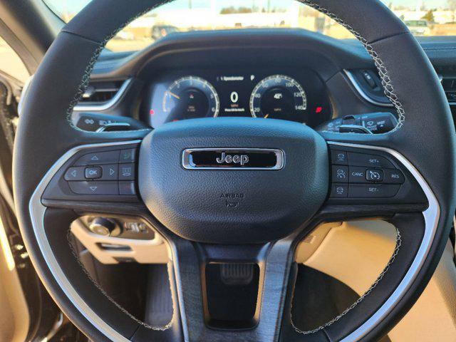 new 2025 Jeep Grand Cherokee car, priced at $43,239