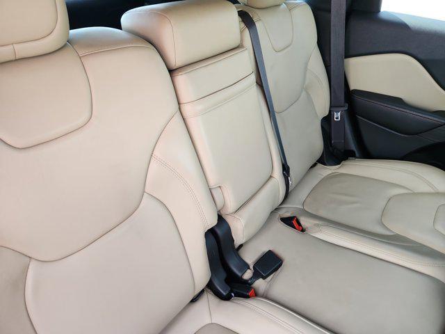 used 2015 Jeep Cherokee car, priced at $15,500