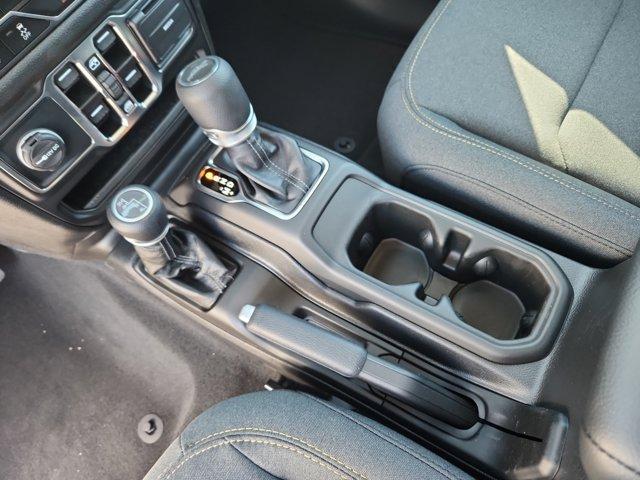 new 2025 Jeep Gladiator car, priced at $42,140