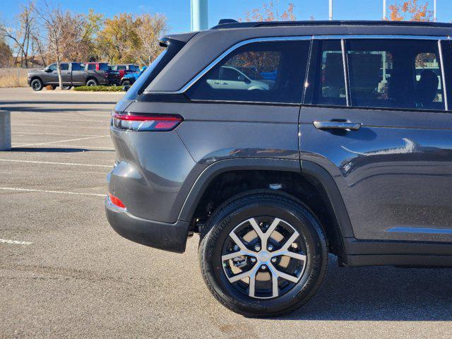 new 2025 Jeep Grand Cherokee car, priced at $51,432