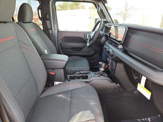 new 2025 Jeep Wrangler car, priced at $59,028