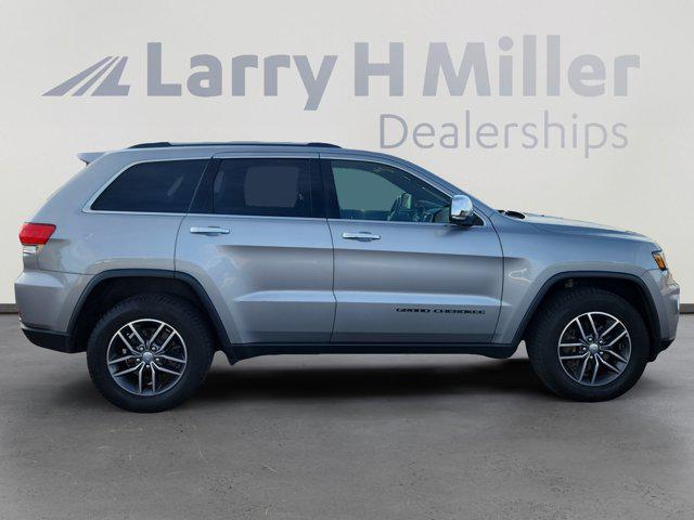 used 2017 Jeep Grand Cherokee car, priced at $14,000