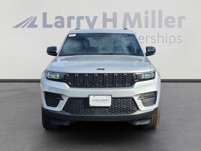 new 2025 Jeep Grand Cherokee car, priced at $43,505