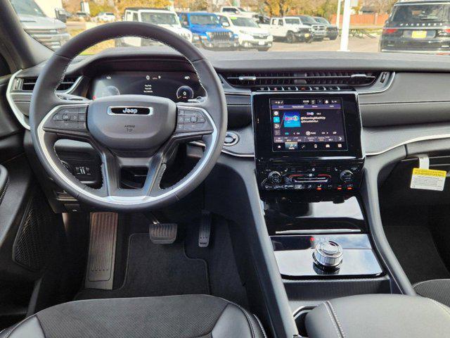 new 2025 Jeep Grand Cherokee car, priced at $43,505