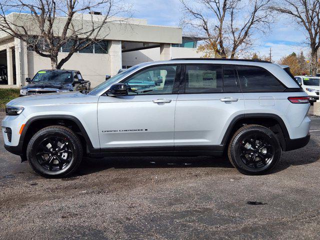 new 2025 Jeep Grand Cherokee car, priced at $43,779